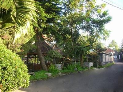 Hotel Minak Jinggo Banyuwangi  Extérieur photo